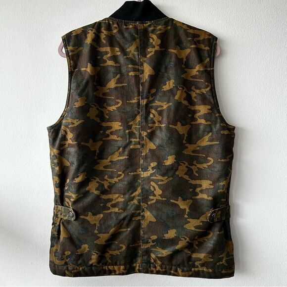 Taylor Stitch The Workhorse Vest in Camo Boss Duck - Picture 5 of 13